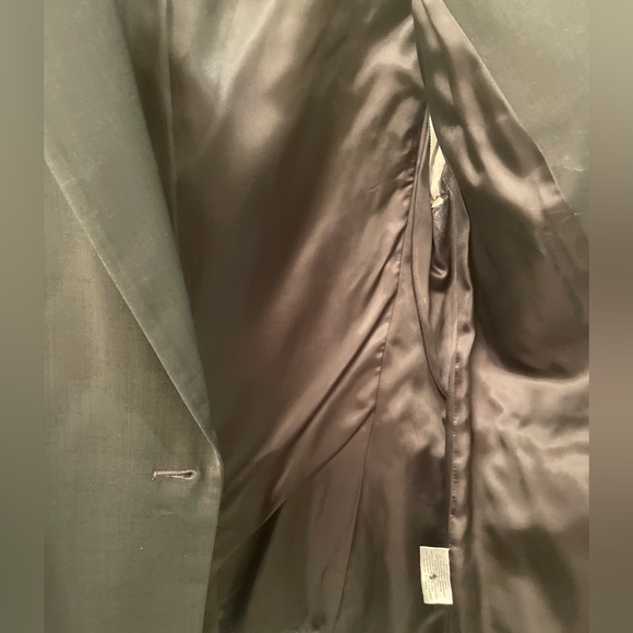 Judith and Charles black blazer - Picture 2 of 5